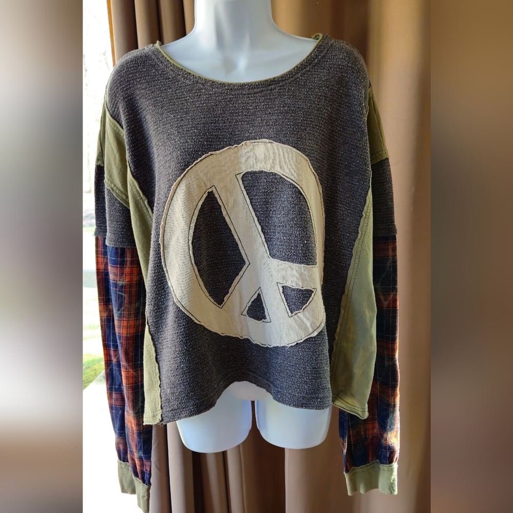 Oli & Hali Gray and Olive Patchwork Knit Sweater